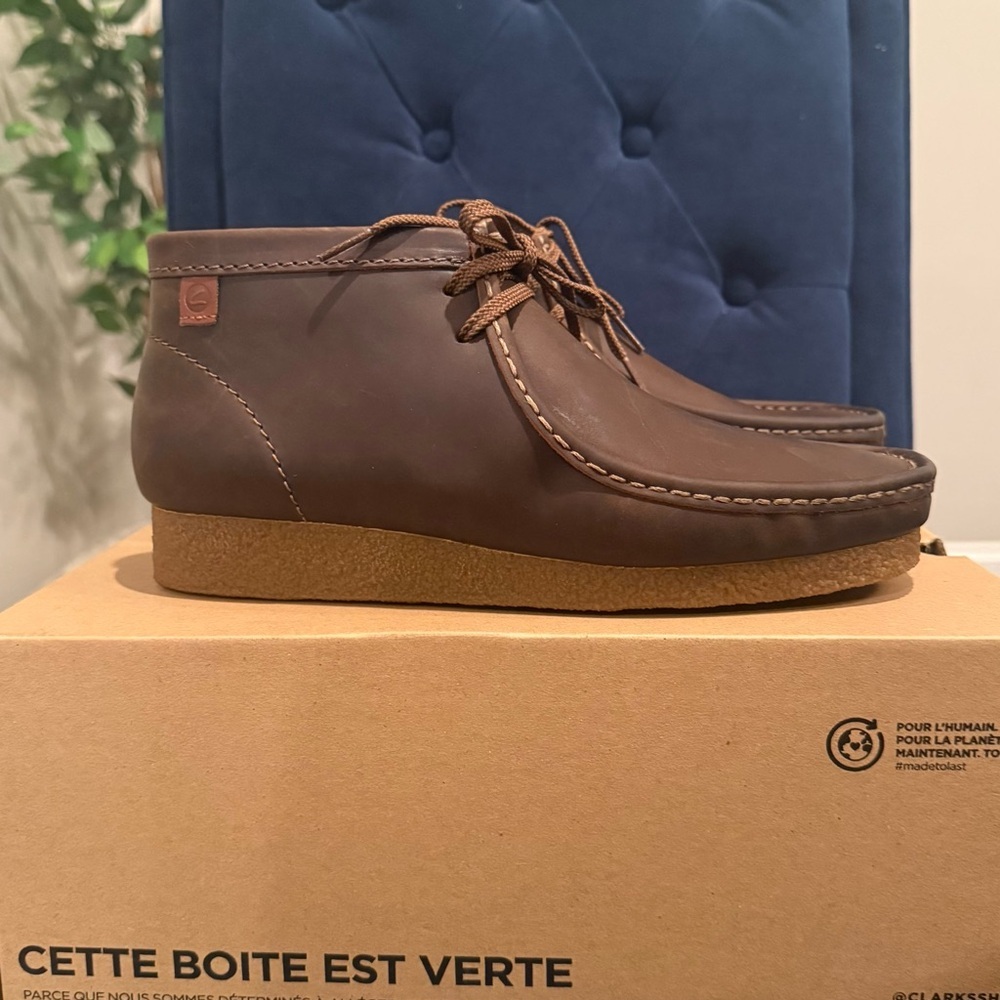Clarks Men Chukka Shacre Boots Beeswax Jaune Miel | Sz. 9M (NWB)